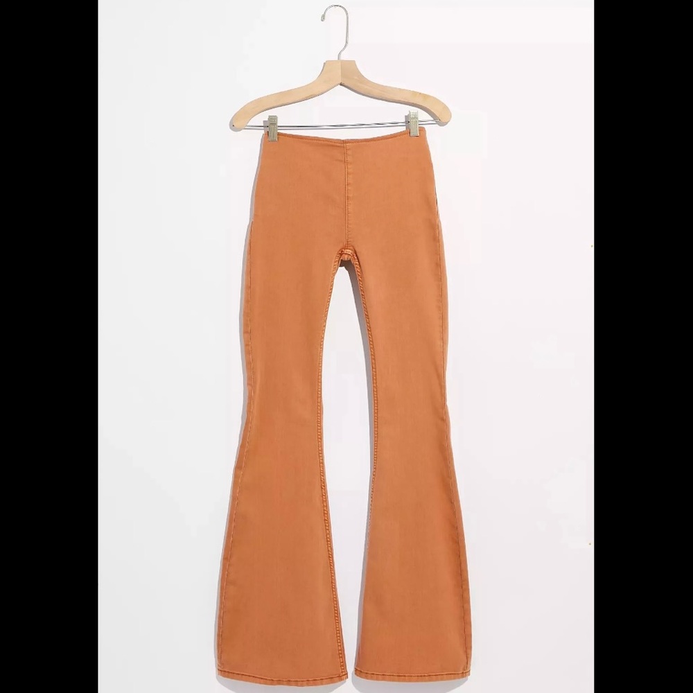 NWT Free People Penny Pull-Ons in Papaya SIZE 26